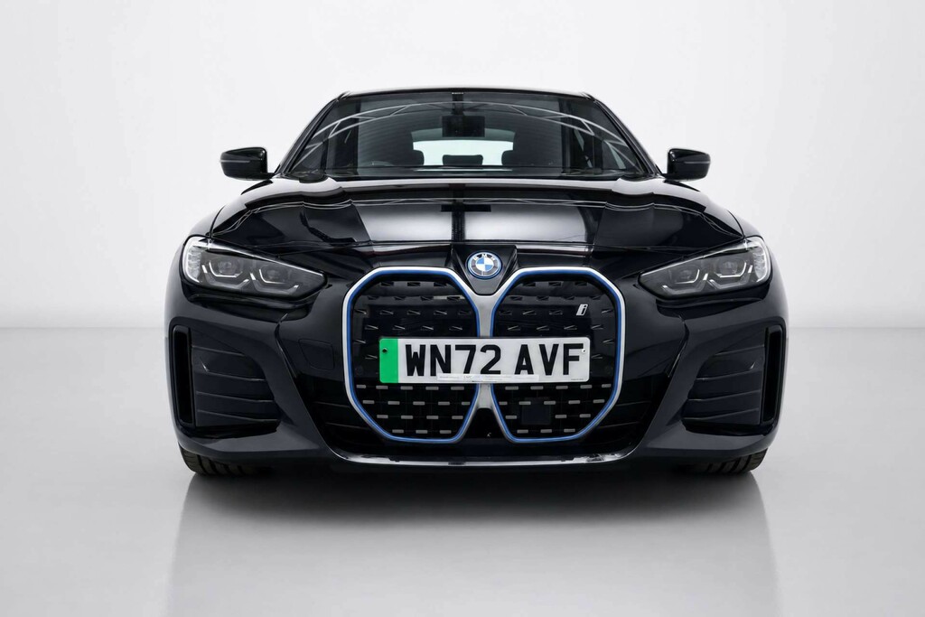 BMW i4 40 83.9Kwh M Sport Gran Coupe Ed WN72AVF Black #2
