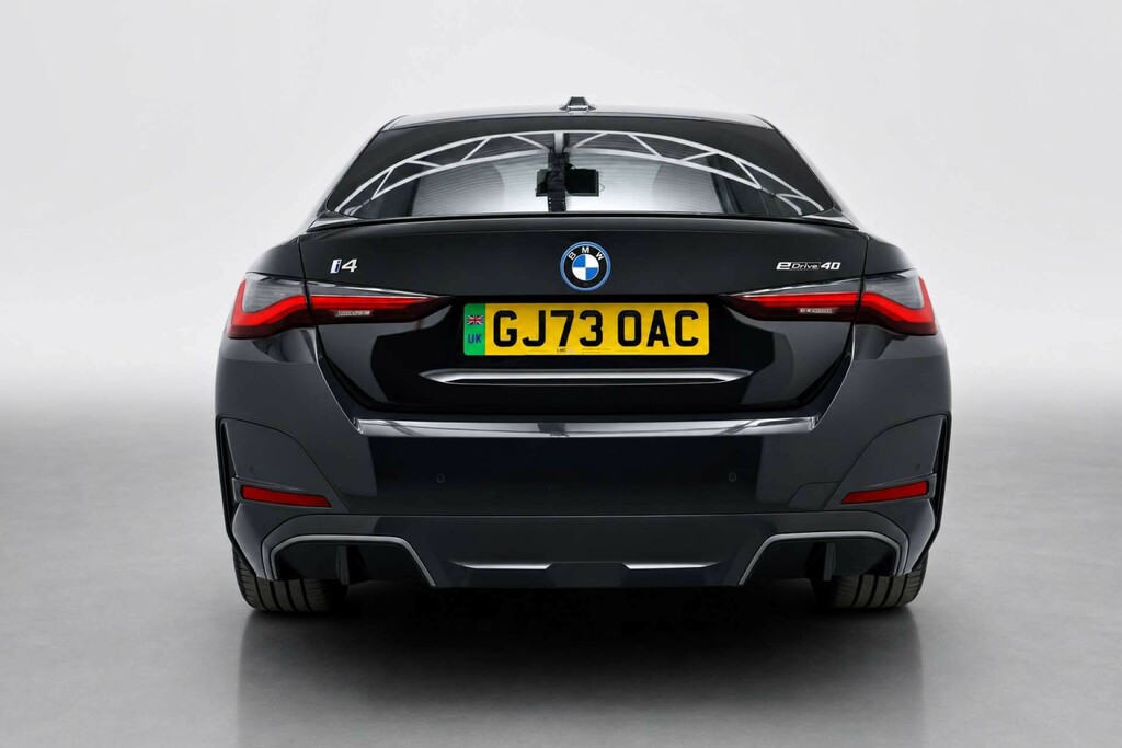BMW i4 40 83.9Kwh M Sport Gran Coupe Ed GJ73OAC Grey #6