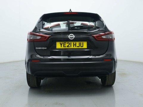 Nissan Qashqai Suv YE21HJU Black #6
