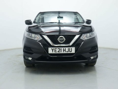 Nissan Qashqai Suv YE21HJU Black #2