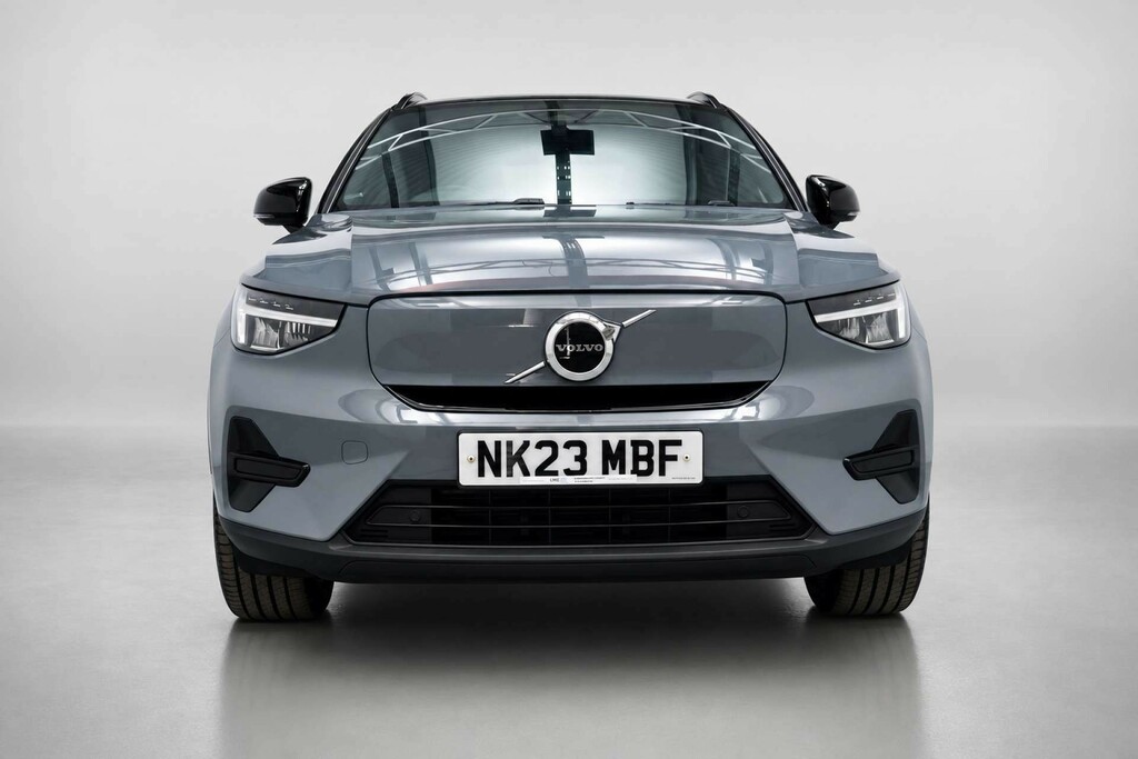 Volvo XC40 Recharge 69Kwh Core Suv 231 Ps NK23MBF Grey #2