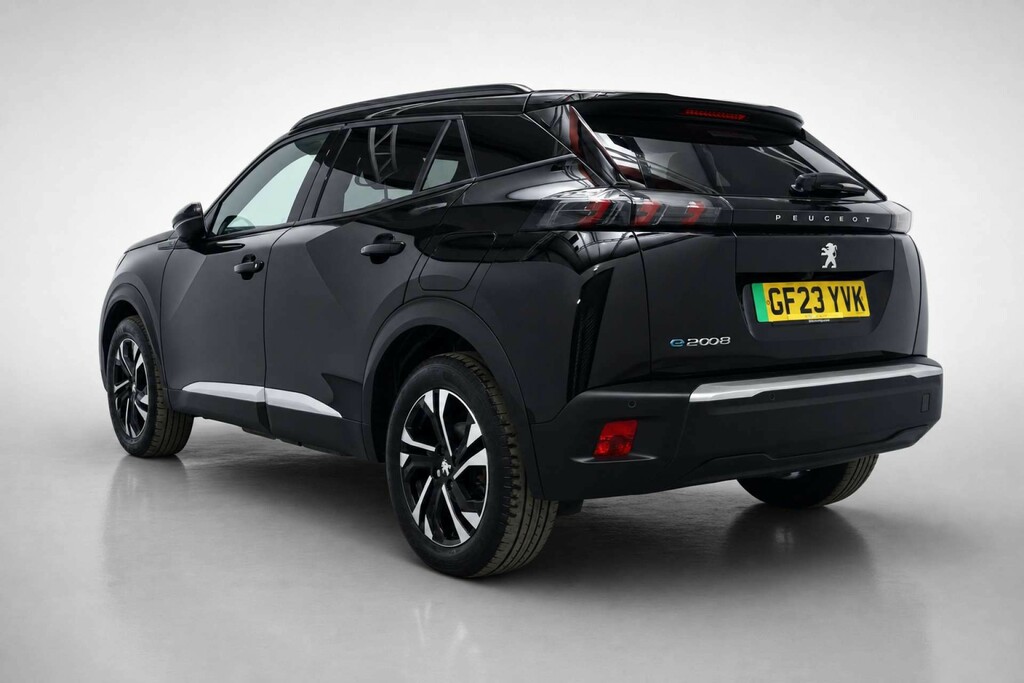Peugeot e-2008 50Kwh Allure Premium Suv 7Kw GF23YVK Black #5