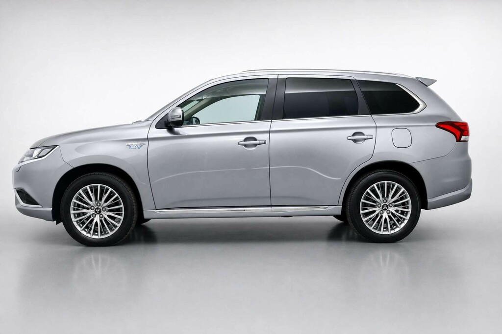 Mitsubishi Outlander 2.4H Twinmotor 13.8Kwh Design Suv Plug- EJ21DDX Grey #4