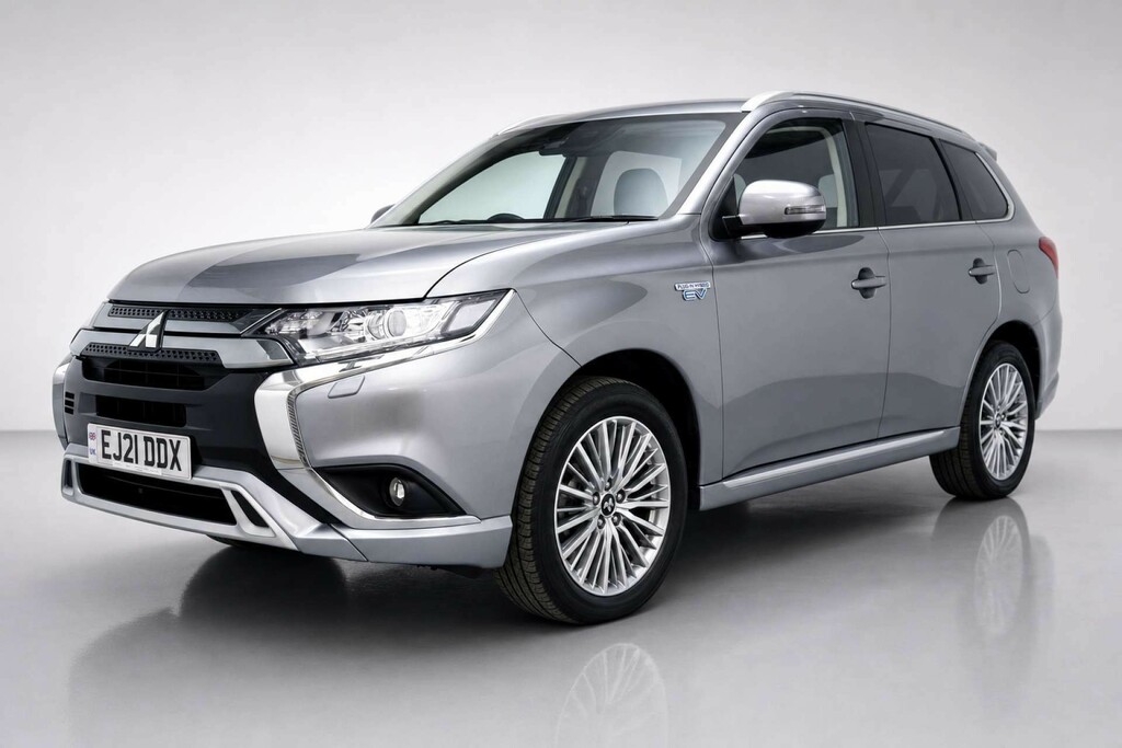 Mitsubishi Outlander 2.4H Twinmotor 13.8Kwh Design Suv Plug- EJ21DDX Grey #3