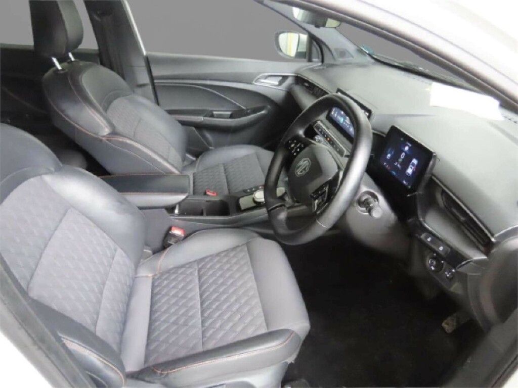 MG MG3 1.5 Hybrid Trophy Hatchback Hybrid Aut LC25TYW White #6