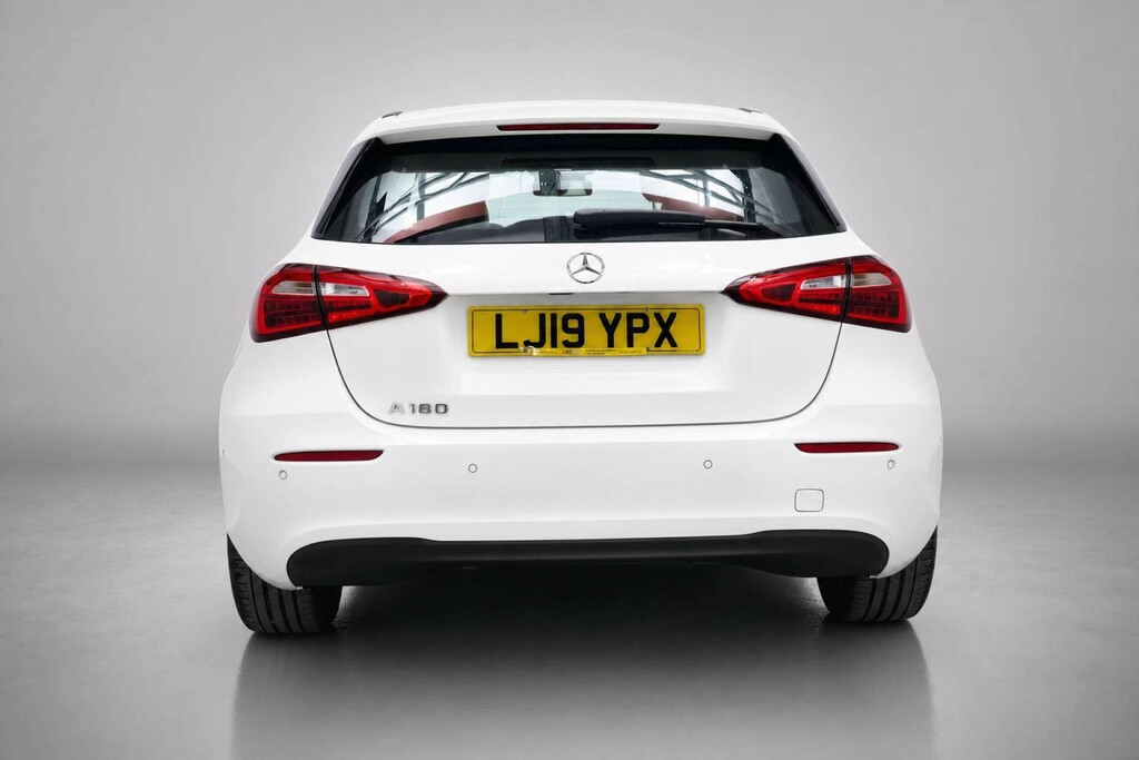 Mercedes-Benz A Class 1.3 A180 Se Executive Hatchback 7G-dc LJ19YPX White #6