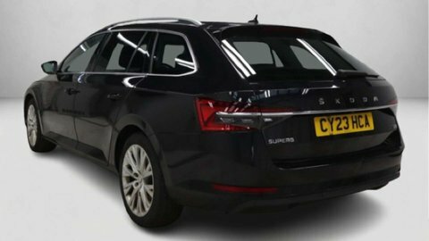 Skoda Superb Estate Black #3