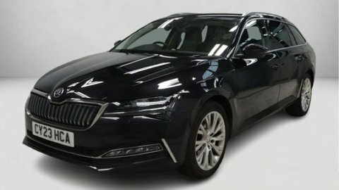 Skoda Superb Estate Black #2