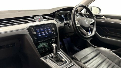 Volkswagen Passat Estate Grey #5