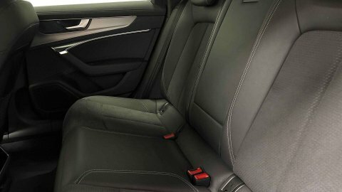 Audi A6 Saloon Black #5
