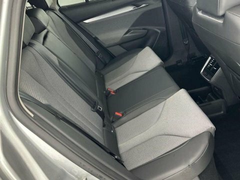 Skoda ENYAQ Suv Silver #4