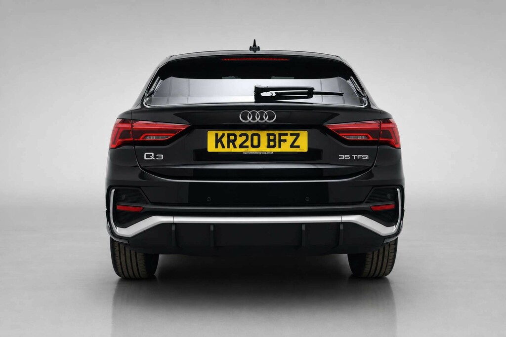 Audi Q3 1.5 Tfsi Cod 35 S Line Sportback S Tron KR20BFZ Black #6