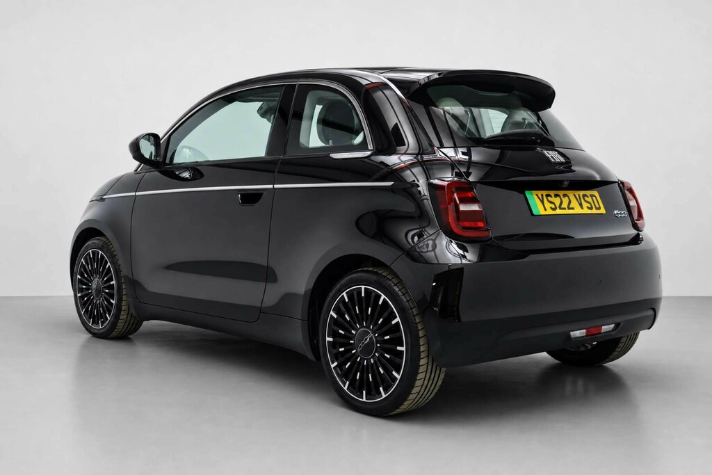 Fiat 500E 42Kwh La Prima Hatchback 118 Ps Black #6