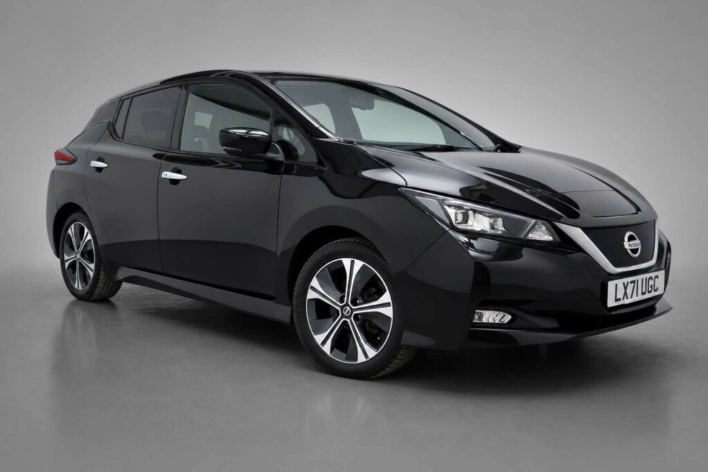 Nissan Leaf 40Kwh Tekna Hatchback 150 Ps Black