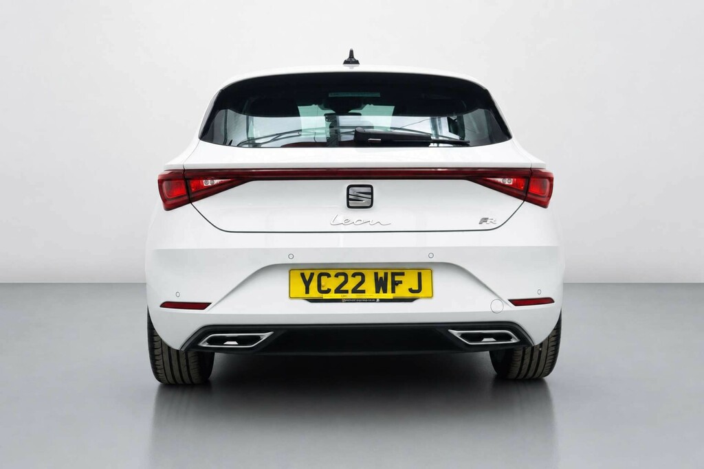Seat Leon 1.0 Etsi Mhev Fr Hatchback Hybrid Dsg E White #6