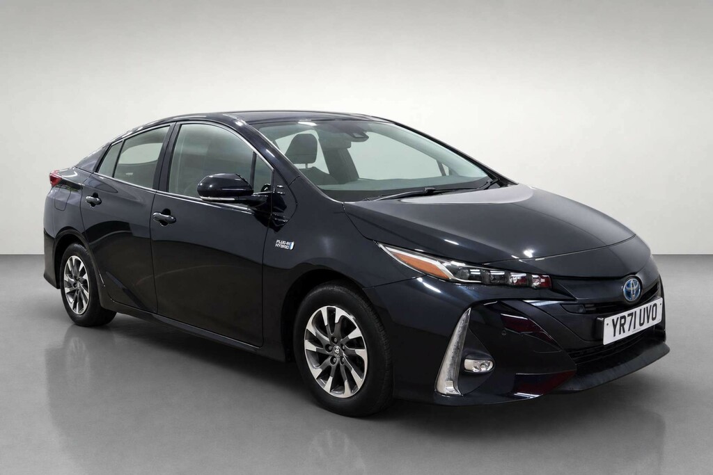 Toyota Prius 1.8 Vvt 8.8Kwh Excel Hatchback Plug-in Black