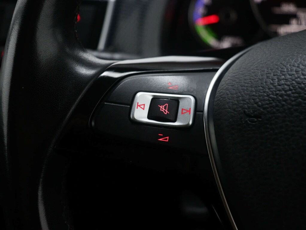 Volkswagen e-Up E-up 82 Ps Motor White #27