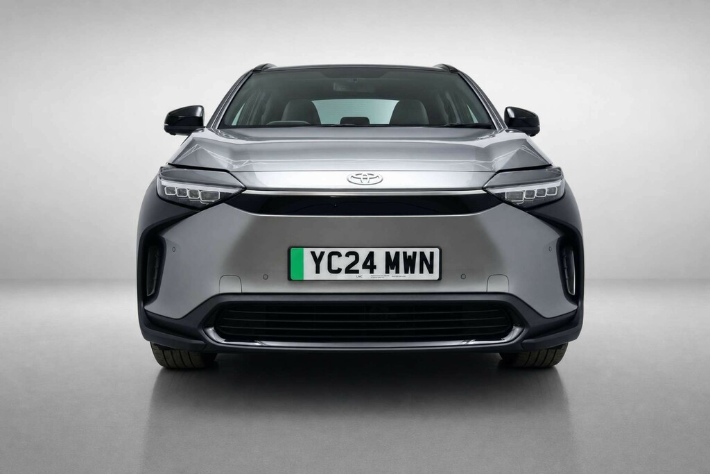 Toyota bZ4X 71.4Kwh Motion Suv 11Kw Obc 2 Grey #2