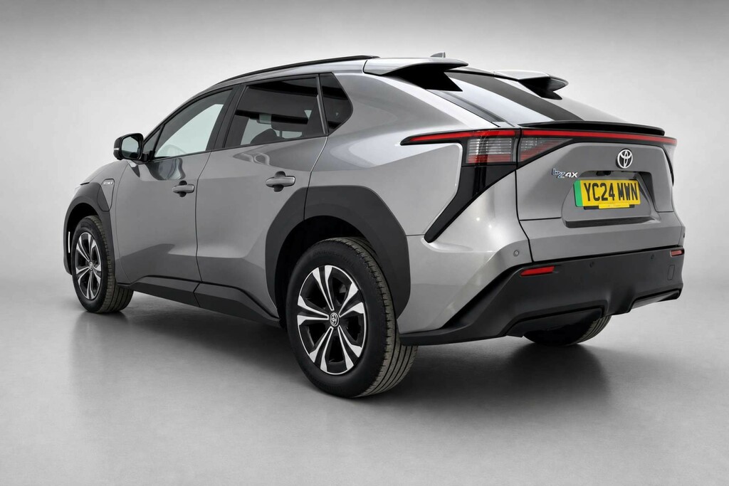 Toyota bZ4X 71.4Kwh Motion Suv 11Kw Obc 2 Grey #5