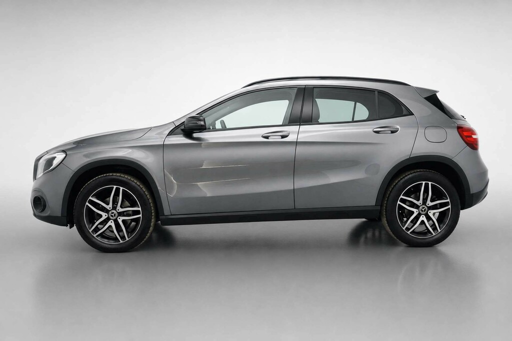 Mercedes-Benz GLA Class 1.6 Gla 180 Urban Edition DSZ4540 Grey #4