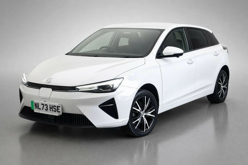 MG MG5 61.1Kwh Trophy Long Range Estate White