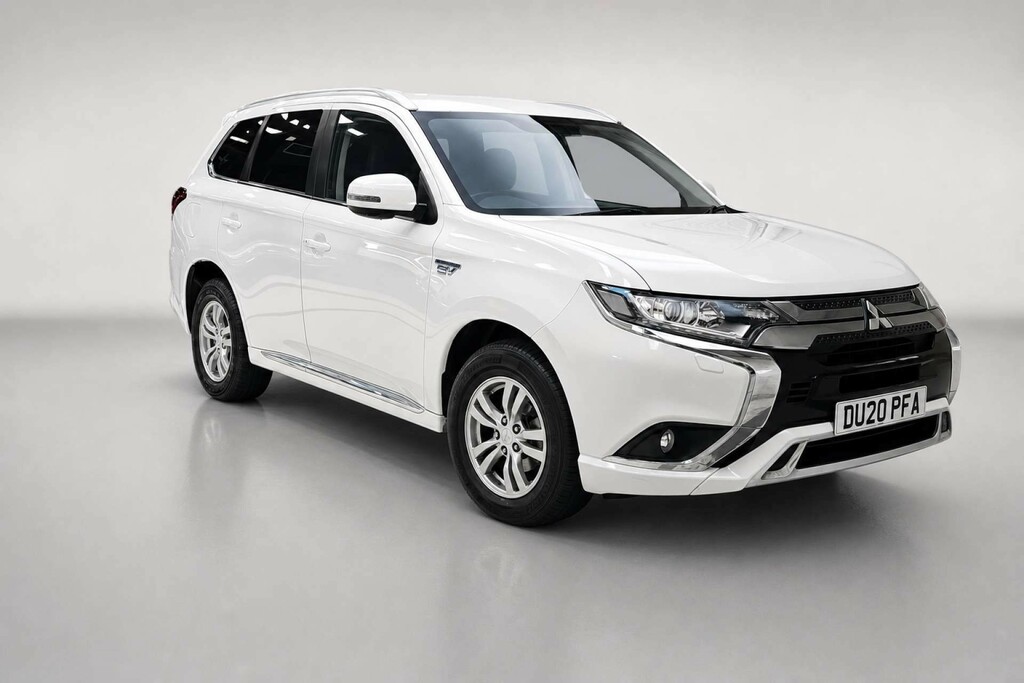 Mitsubishi Outlander 2.4H Twinmotor 13.8Kwh Verve Suv Plug-i White