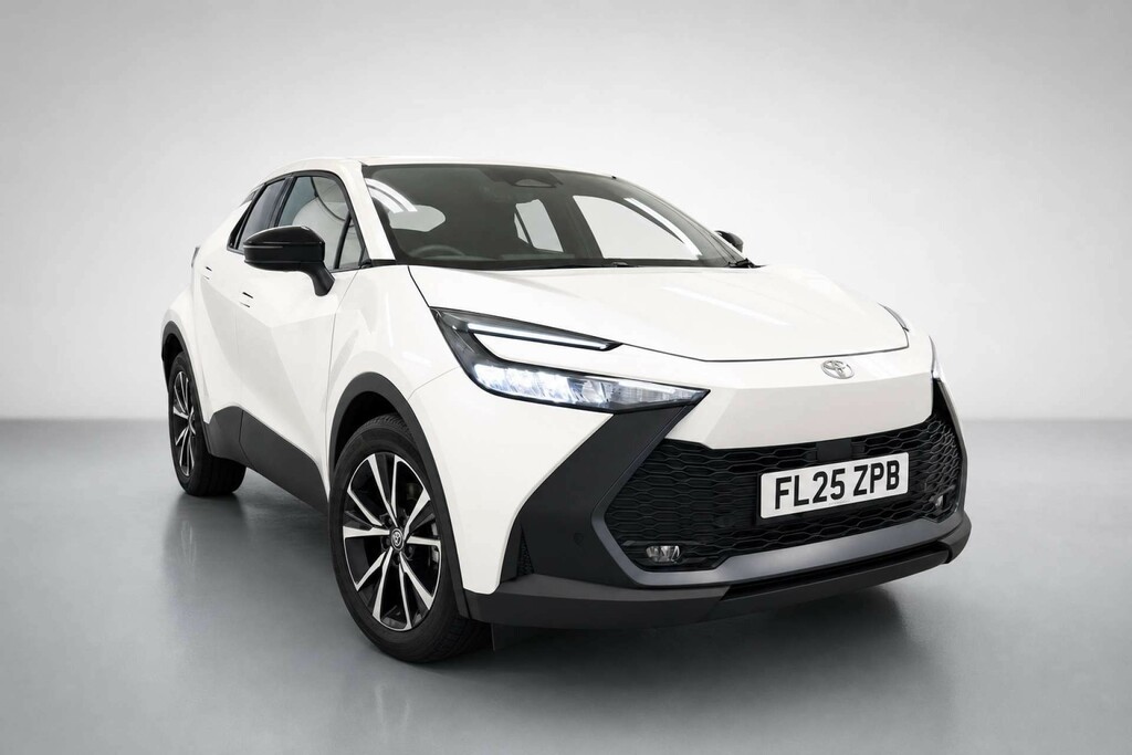 Toyota C-Hr 2.0 Vvt 13.6Kwh Design Suv Plug-in Hybr White
