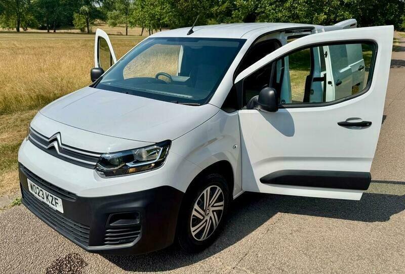 Citroen Berlingo Driver Edition Grey #23