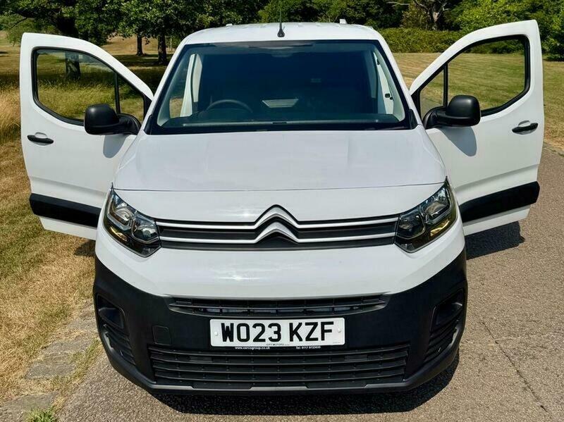 Citroen Berlingo Driver Edition Grey #30