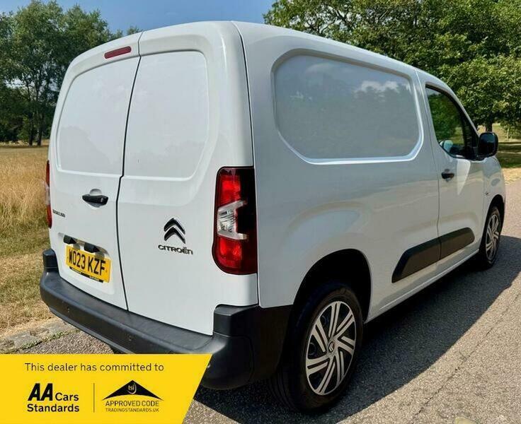 Citroen Berlingo Driver Edition Grey #9