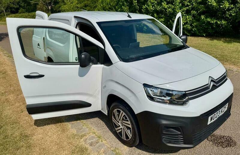 Citroen Berlingo Driver Edition Grey #27