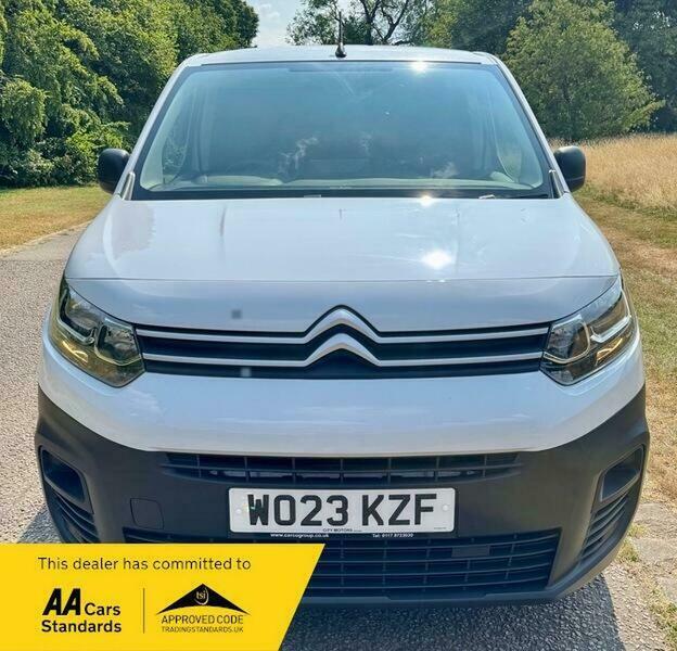 Citroen Berlingo 1.5 Bluehdi 1000 Enterprise White #3