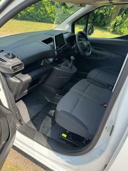 Citroen Berlingo Driver Edition Grey #12