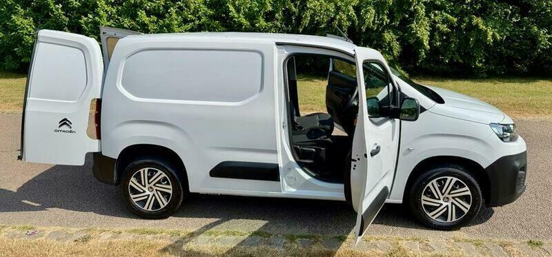 Citroen Berlingo Driver Edition Grey #28