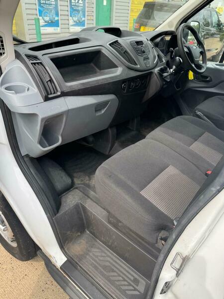 Ford Transit Custom Custom 2.2 Tdci 270 Swb 6 Seat Double Cab In Van 1 White #14