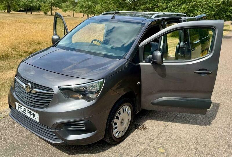 Vauxhall Combo 1.5 L2h1 2300 Le Nav Ss 101 Bhp 7In Satellite Nav Grey #26