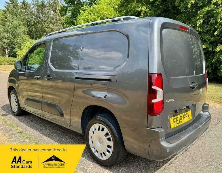 Vauxhall Combo 1.5 L2h1 2300 Le Nav Ss 101 Bhp 7In Satellite Nav Grey #7