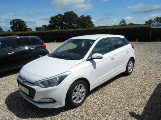 Hyundai I20 1.2 I20 Se 1.2 84Ps My17 White