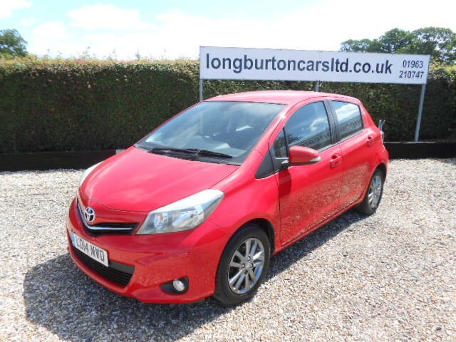 Toyota Yaris 1.3 Dual Vvt-i Icon Plus Red