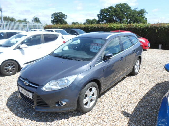 Ford Focus Estate 1.6 Tdci Zetec Euro 5 Ss 201161 Grey #1