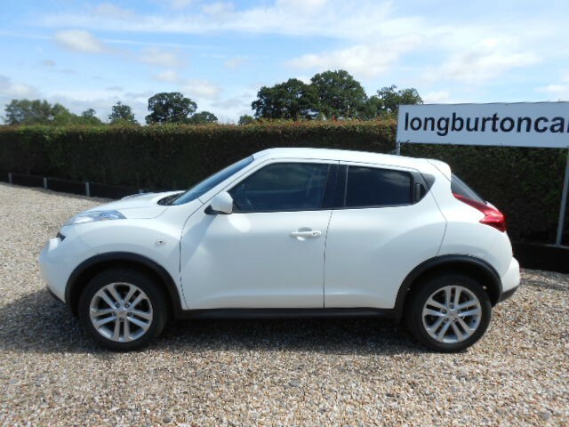 Nissan Juke 1.6 Tekna White #4