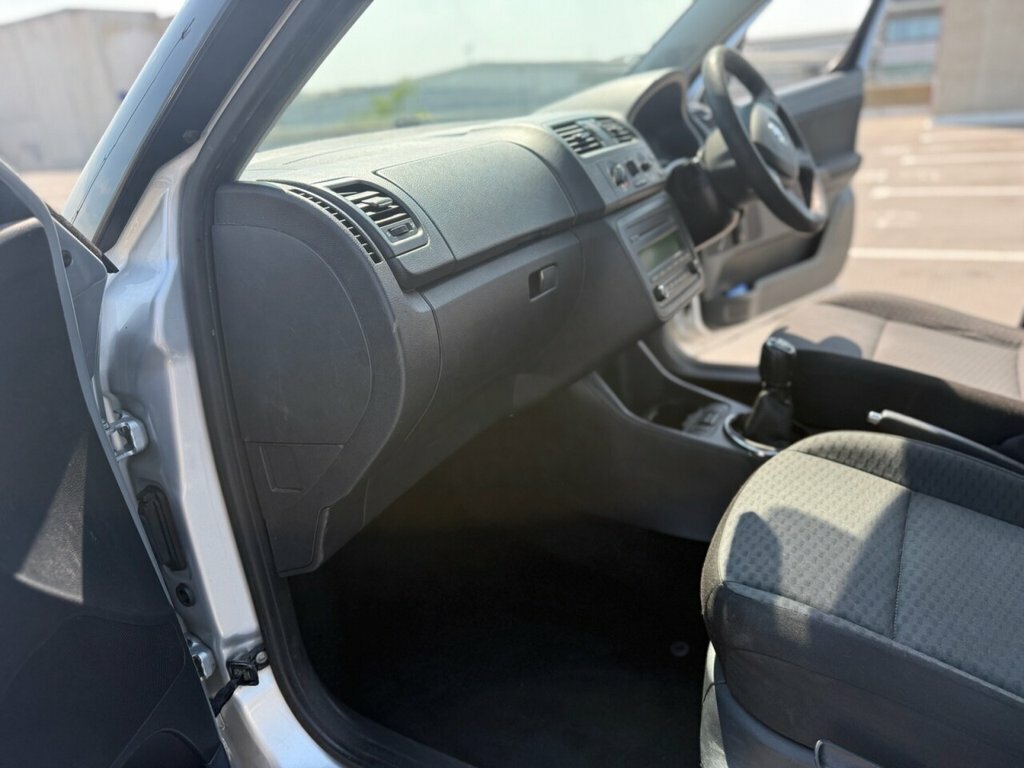 Skoda Roomster 1.6 Tdi Cr 105 Se #12