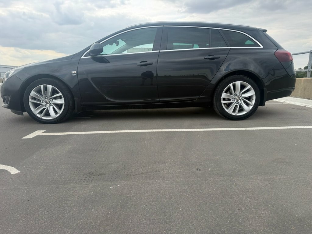 Vauxhall Insignia 2L Elite Nav Black #4