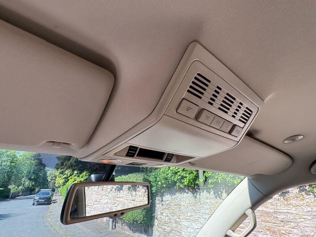 Volkswagen Caravelle Mpv Silver #69