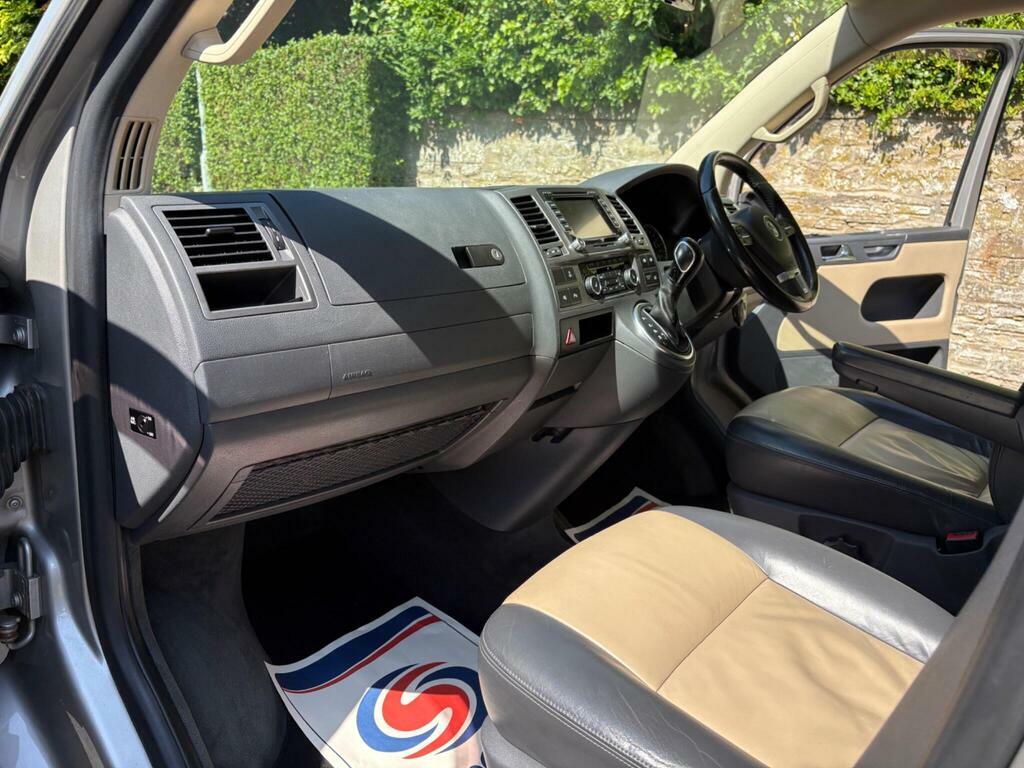 Volkswagen Caravelle Mpv Silver #49