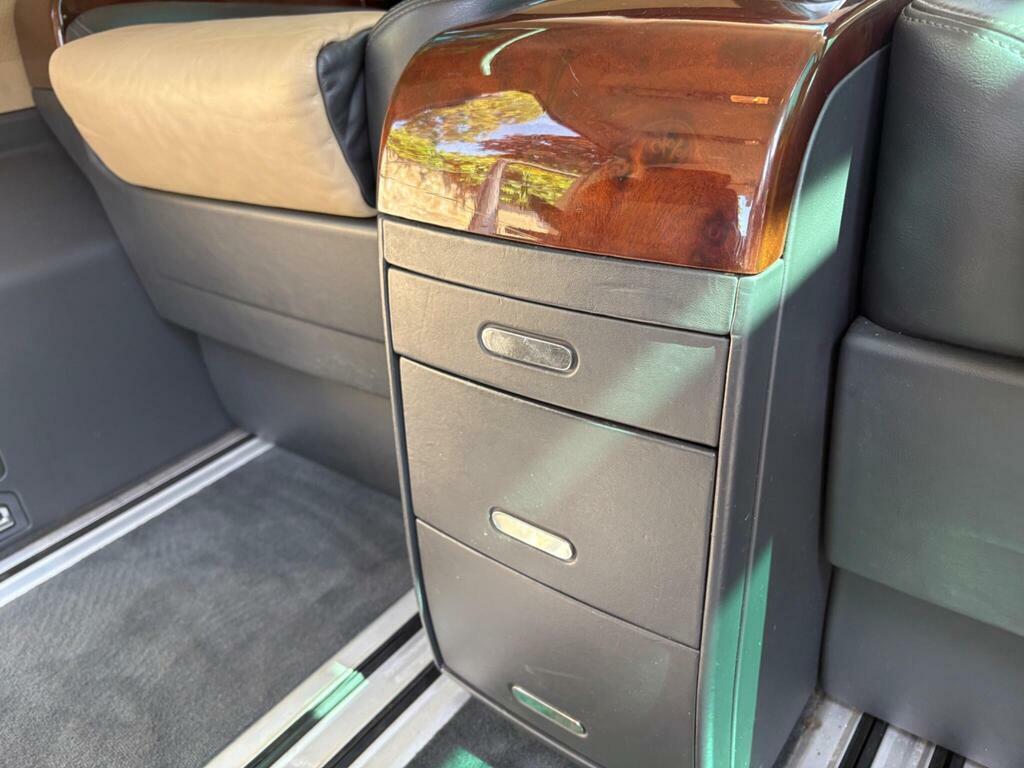 Volkswagen Caravelle Mpv Silver #61