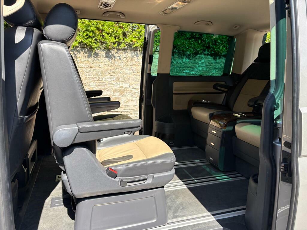 Volkswagen Caravelle Mpv Silver #11