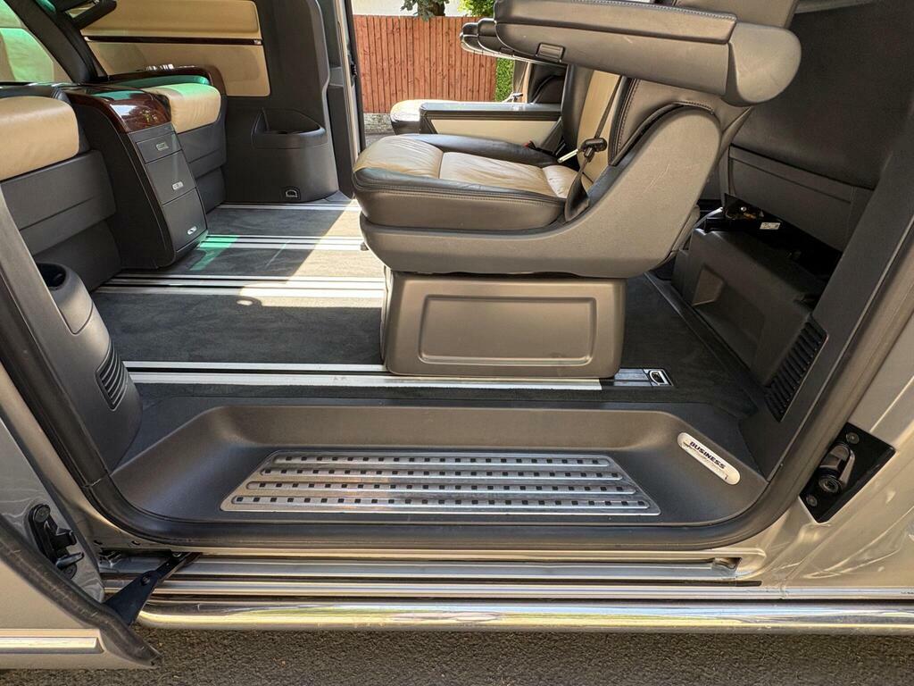 Volkswagen Caravelle Mpv Silver #56
