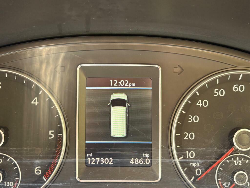 Volkswagen Caravelle Mpv Silver #64