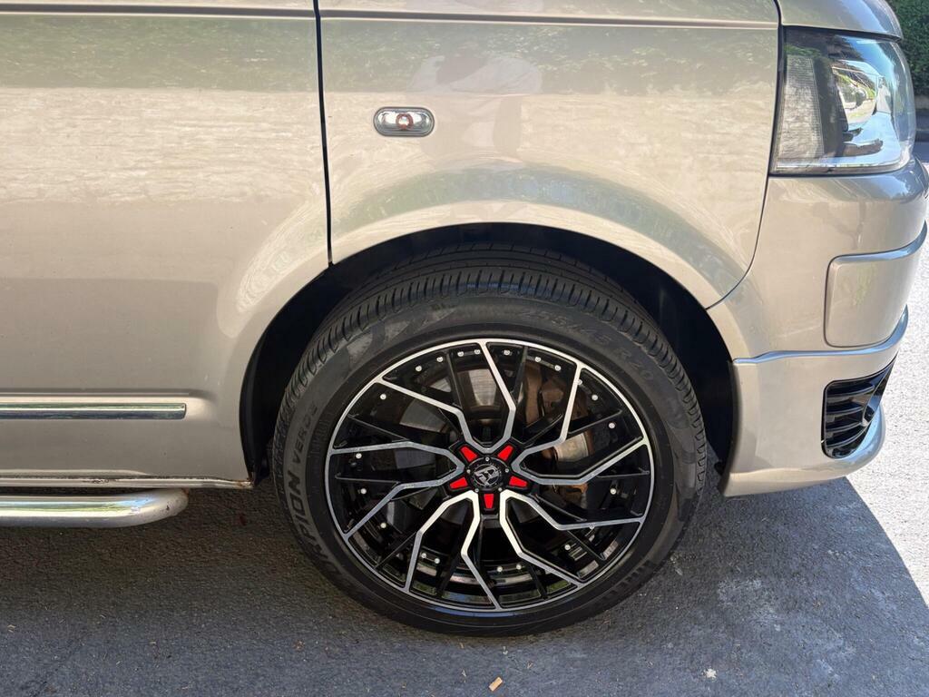 Volkswagen Caravelle Mpv Silver #71